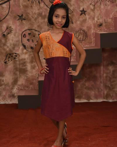 Girls Fashionable Frocks