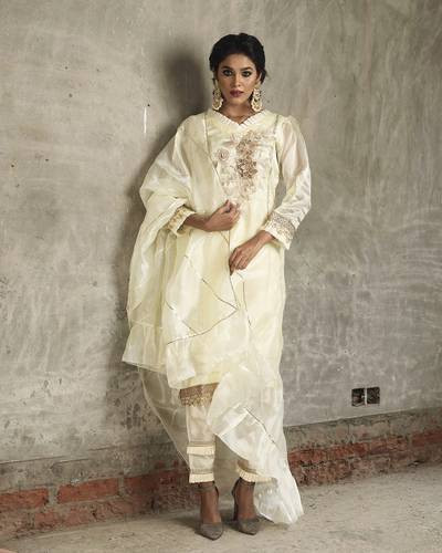 Ladies Stylish Kameez