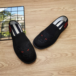 Men's trendy canvas shoes