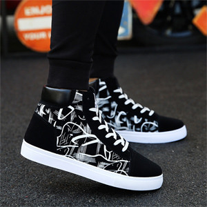 Men's trendy canvas shoes