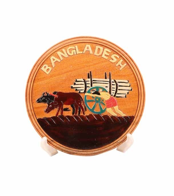 Handcrafted Wooden Artwork Show Piece- Struggle