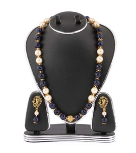 Fashionable Jewellery Set