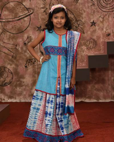 Girls Fashionable Frocks